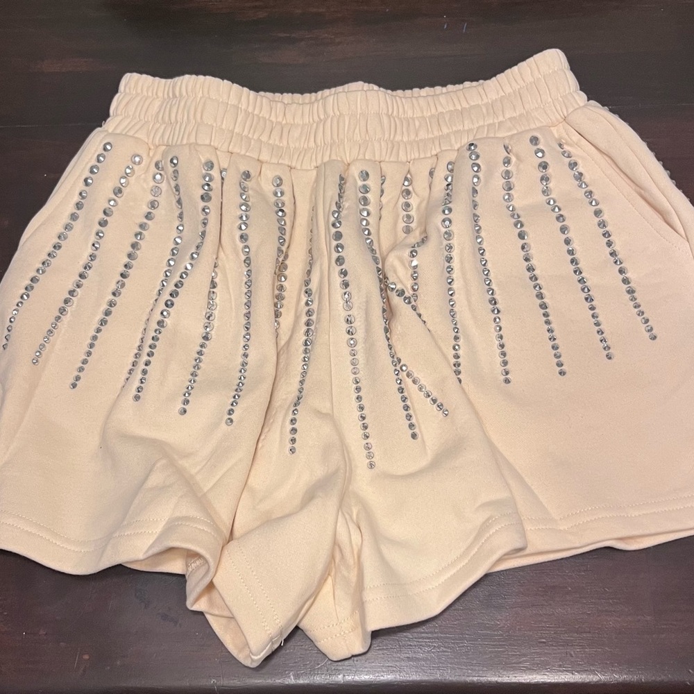 ⭐️ QUEEN OF SPARKLES⭐️ Beige Shorts
